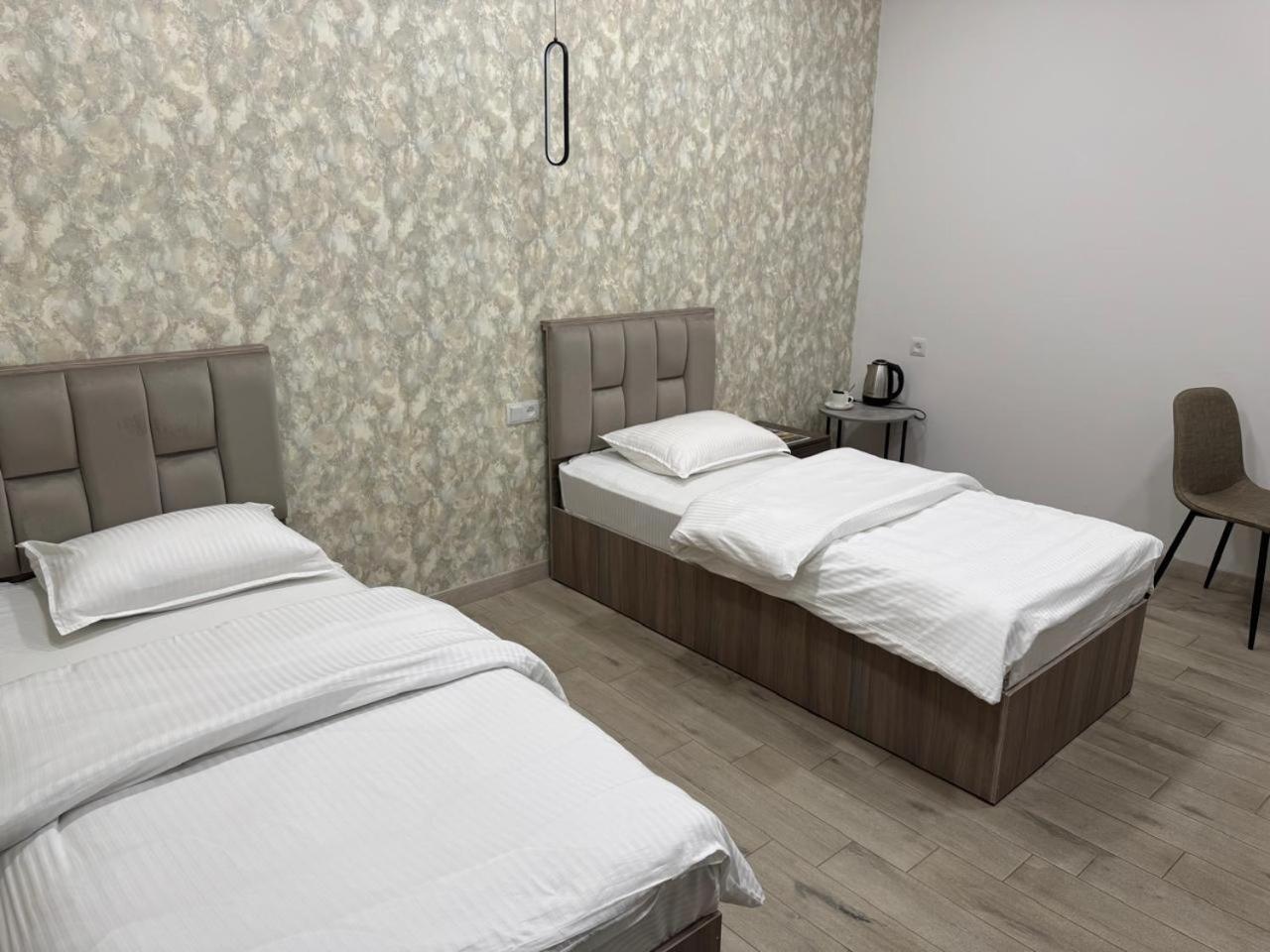 Hotel Lux Plaza